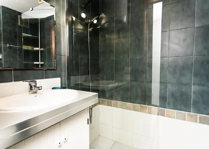 Raymanda203 Apartman *