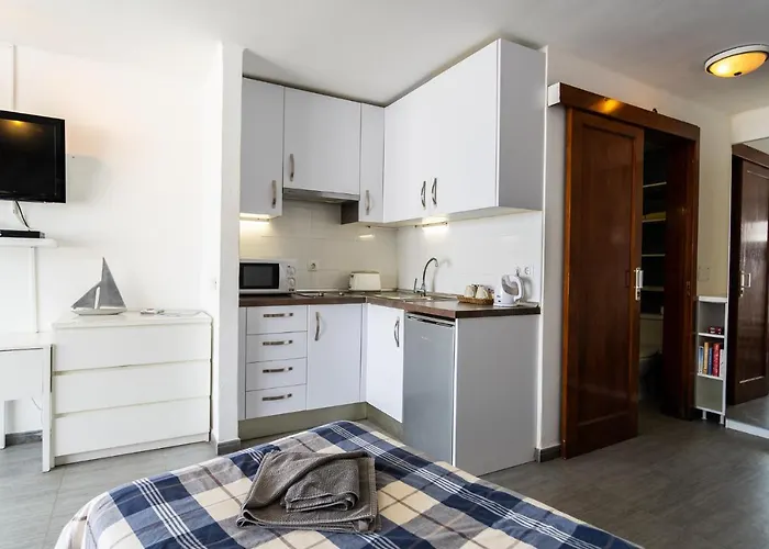 Raymanda203 Apartamento